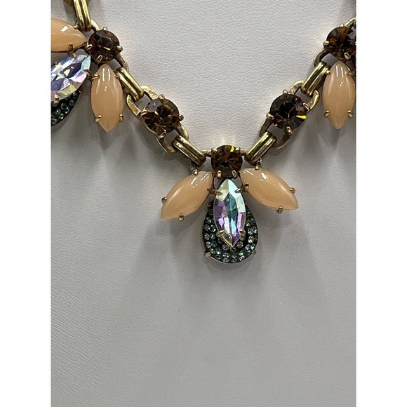 J. Crew Firefly Crystal
AB Peach Topaz Green Collar Statement Floral Necklace - Picture 4 of 16